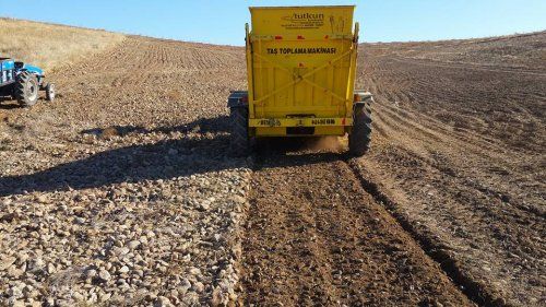 Épierreuse Kaplan 200 - Tutkun Kardesler - largeur 200cm - profondeur max. 30-35cm - collecte pierres 3 à 40cm_3