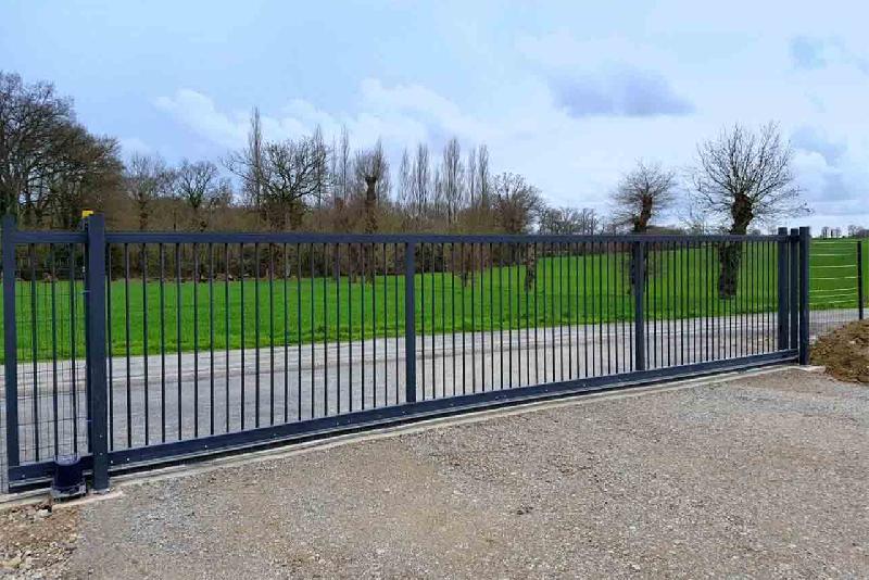 Portail coulissant barreaudage rond - 7000 / 1200_3