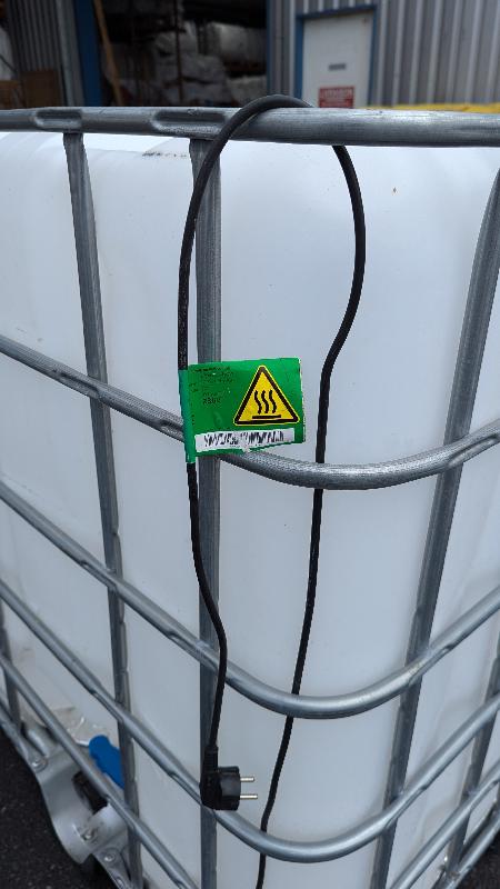 Cuves IBC 1000 L. De réemploi Chauffante_3