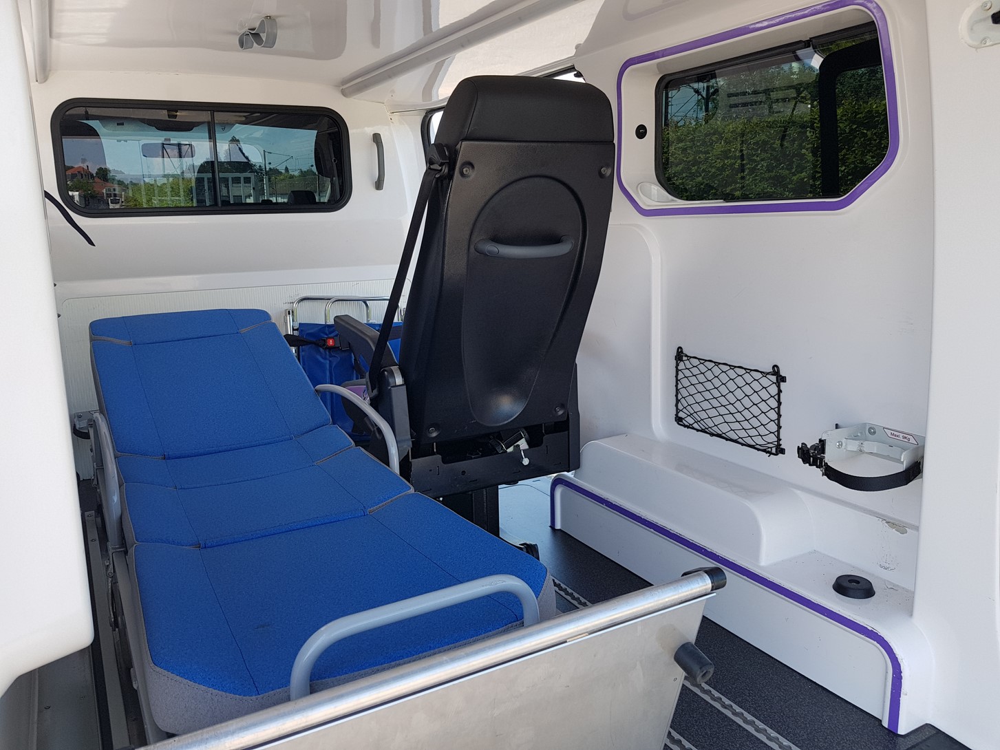 Ambulance opel vivaro l1h1 2015 type a1 - occasion_3