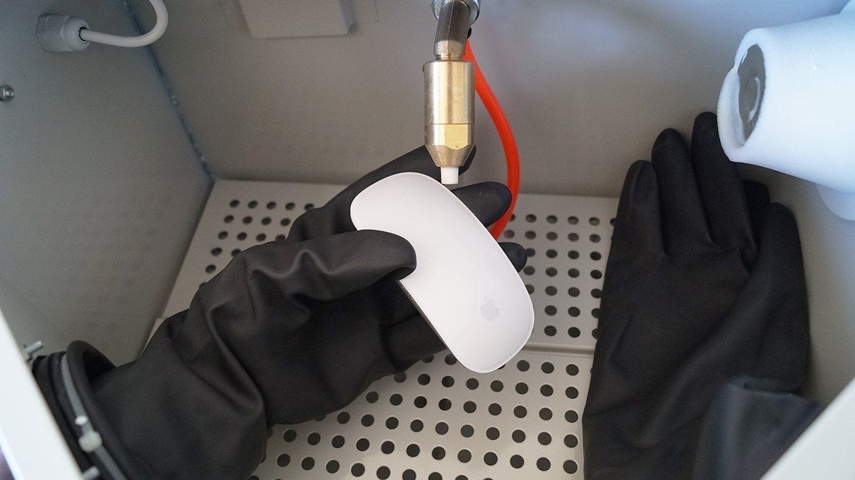 Gant pour sableuse - C.2.M - en vinyl pour micro sableuse d'atelier_3