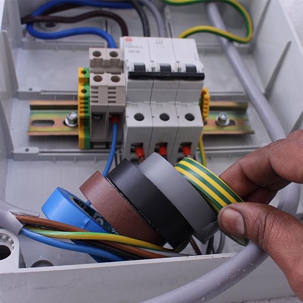 AT0004 - Advancetapes AT7 Ruban PVC Isolation Électrique - Conformité BS EN 60454 Type 2 - Retardateur de flamme - Large gamme de couleurs et tailles_3