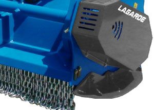 Broyeur polyvalent pour herbe, broussailles et branches