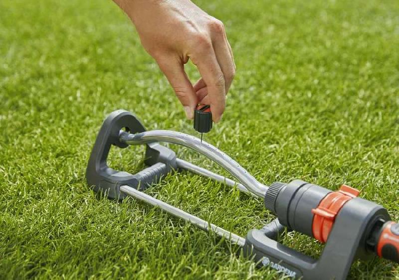 Arroseur oscillant Aqua S - arrosage 90 à 220 m² - portée de 7 à 17 m - largeur maximale de 13 m_3