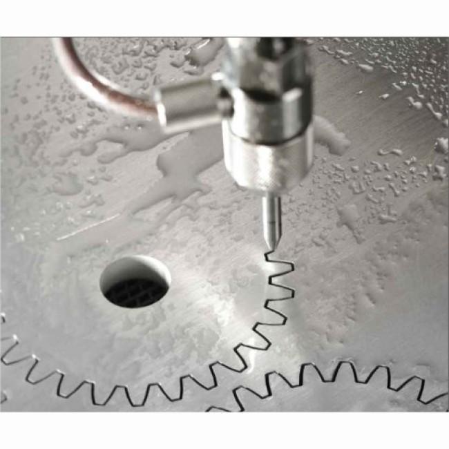 Machine de découpe jet d'eau Adform - Pro Jet 5 axes avec système X5 Phénix Technologie_3