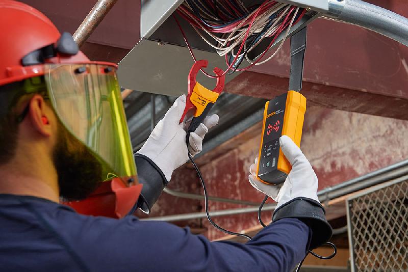 FLUKE-2062 | Localisateur de câbles électriques 600 V CAT IV - Advanced Pro avec pince ampèremétrique et écran couleur_3