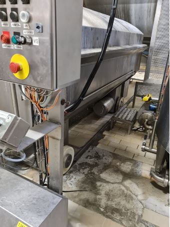 Silo à beurre - Simple paroi - Tout inox - Fonction remalaxage - 2 vis en fond - Capacité 1 à 3 tonnes_3