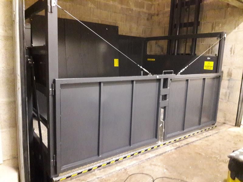 Monte-palettes Hamon - charge 2000 kg à 2500 kg - dimensions personnalisables - élévation jusqu'à 12 m_3