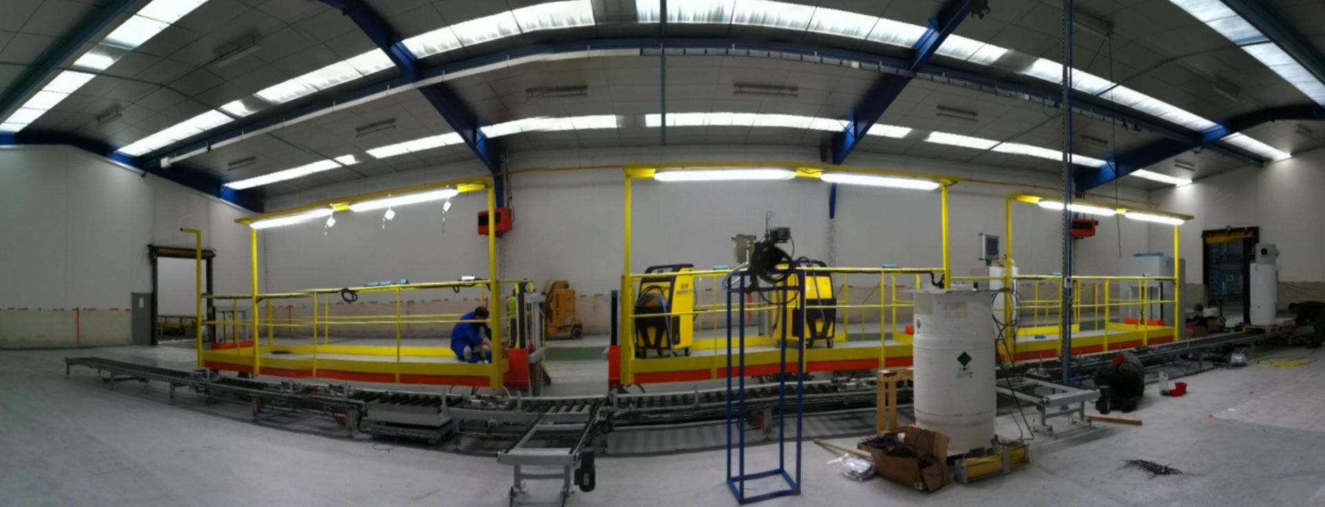 Système de convoyage sur mesure - Ligne de convoyage pour charges lourdes, cartons et produits agro-alimentaires_3