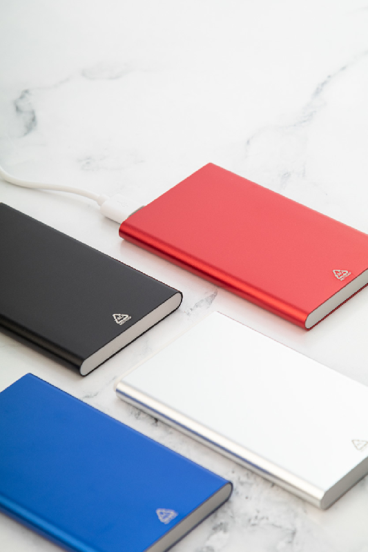 Power Bank - boîtier en aluminium recyclé - batterie 4000 mAh - ports USB et USB-C - couleur bleue_3