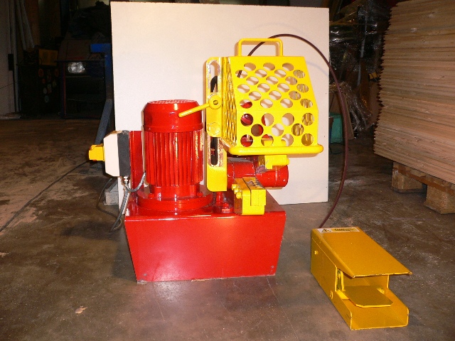 Mini cisaille crocodile hydraulique mobile McINTYRE - Force de cisaillement 23T -CROCO-150_3