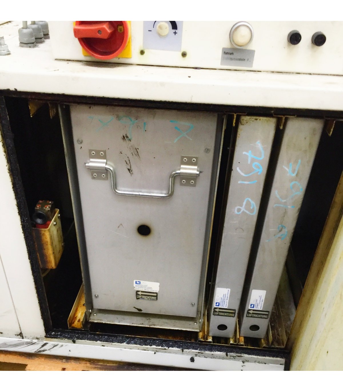 Aspirateur de brouillard d'huile - LUFTTECHNIK AC 121 R/2/K - Accessoires machines - N° Stock 4188_3