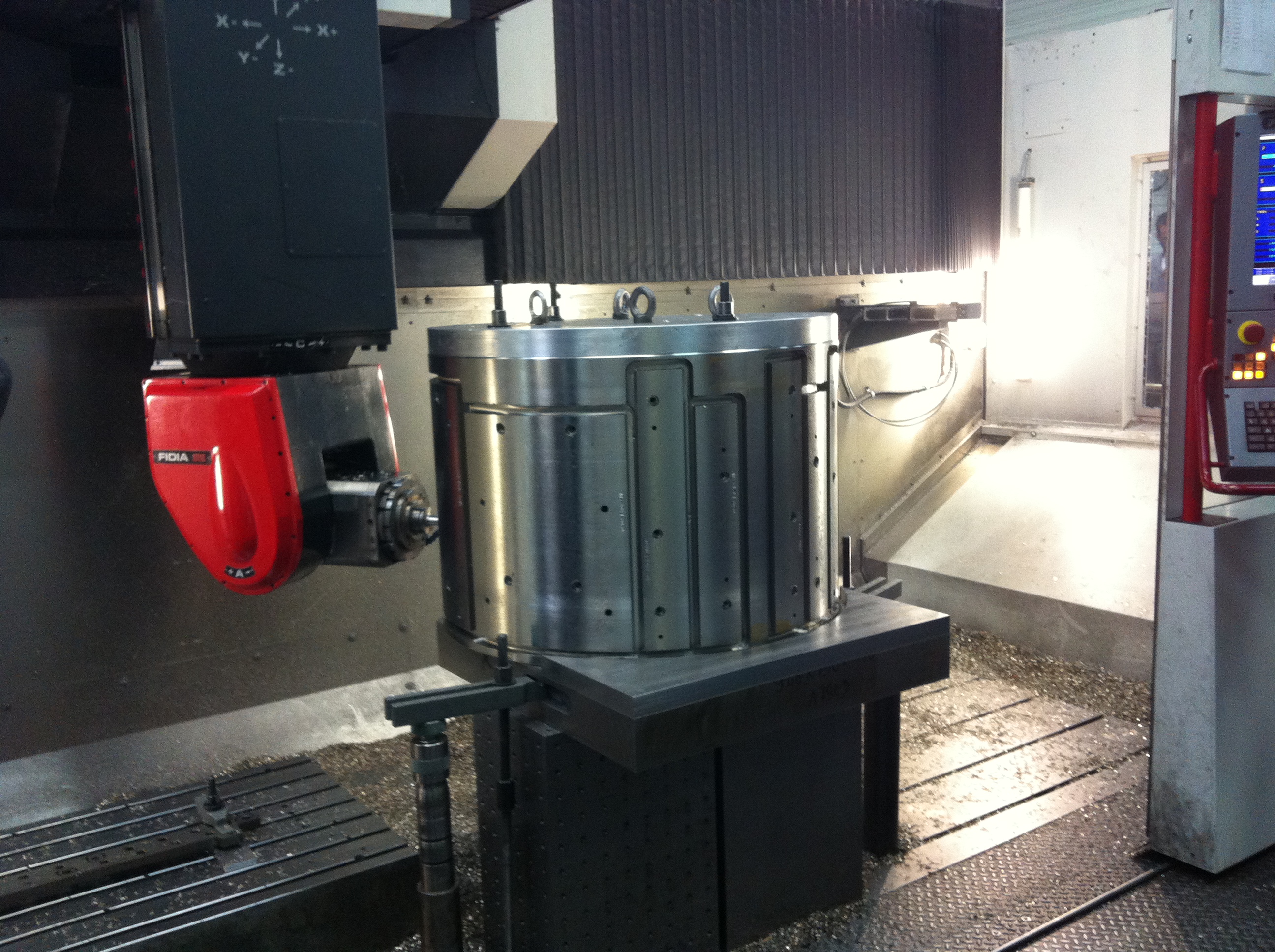 Fraiseuse ugv 5 axes k211 - k411 fidia_3