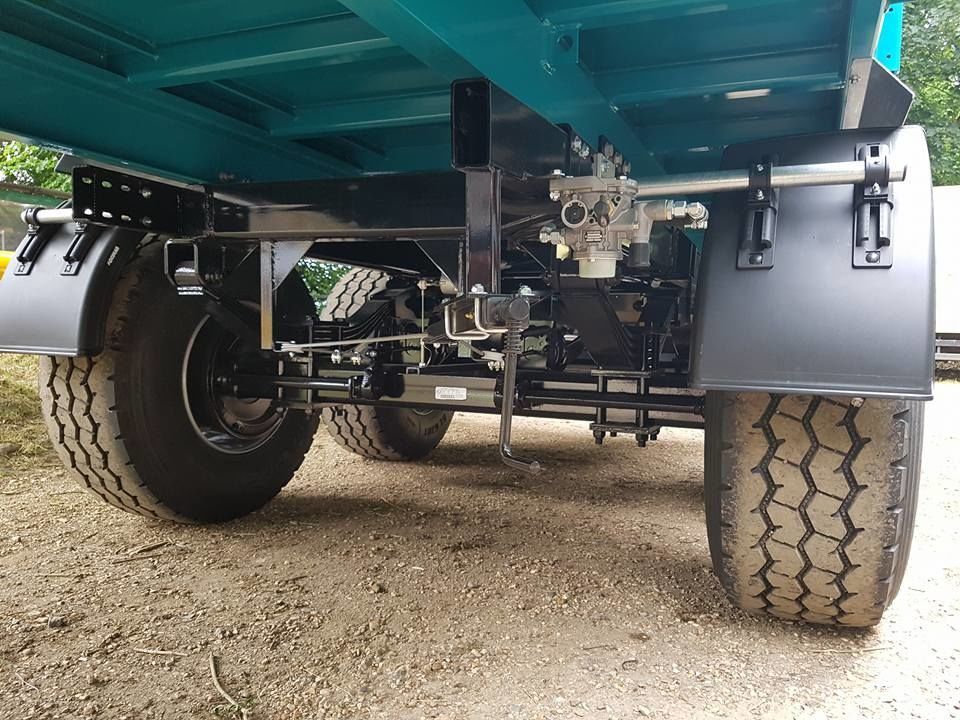 Rollpush 6732 - Benne agricole monocoque Rolland - Fond poussant inclinable et basculant - Volume maxi 32 m3_3