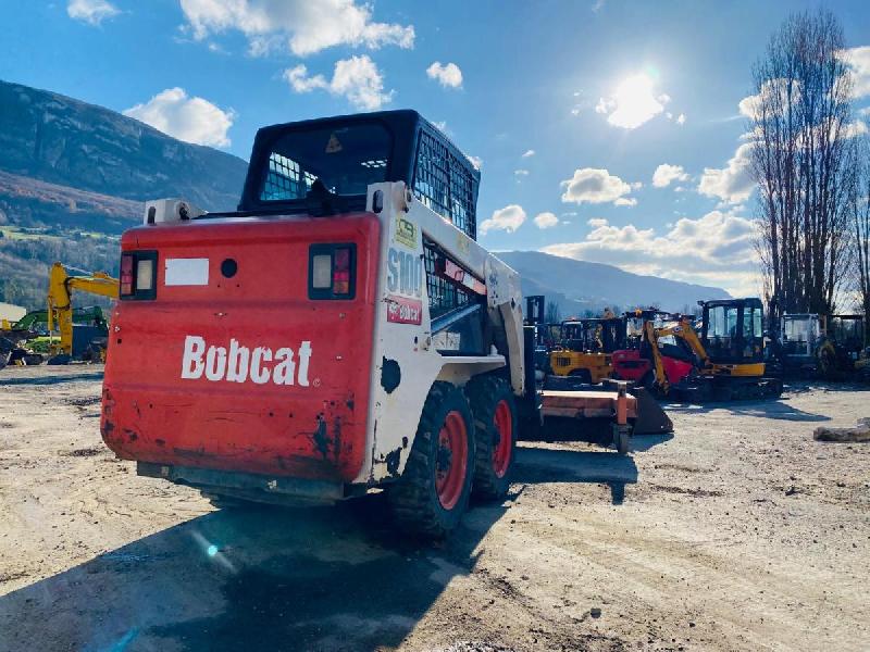 BOBCAT s100 mini chargeuse sur pneu (avec accessoires)_3