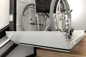 Plateforme oblique pour fauteuil roulant, pour escaliers courbes - charge jusqu'à 300 kg  - Vimec V65_3