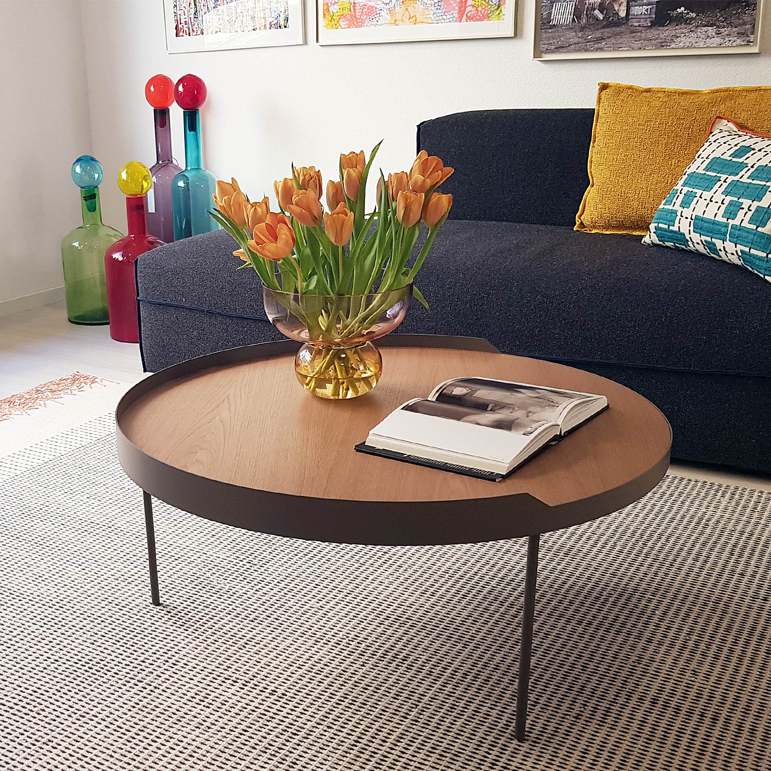 Table basse élégante et ergonomique pour espaces professionnels_3