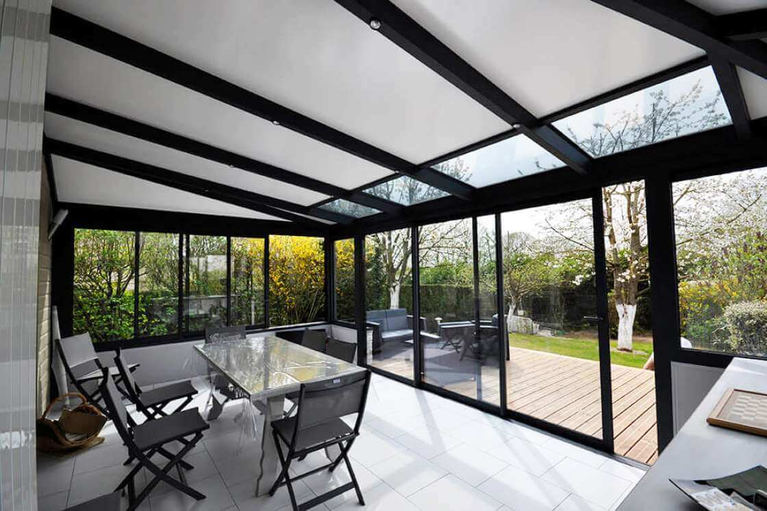 Véranda classique avec toiture rectangulaire à facettes - Topaze_3
