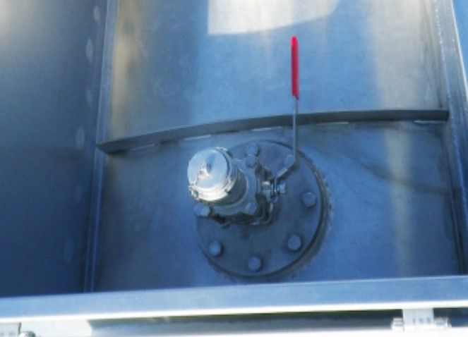 Chemtanker - Remorque citerne jusqu'à 37 500 L - Groupe Maisonneuve - Acier peint ou inox décapé/passivé_3