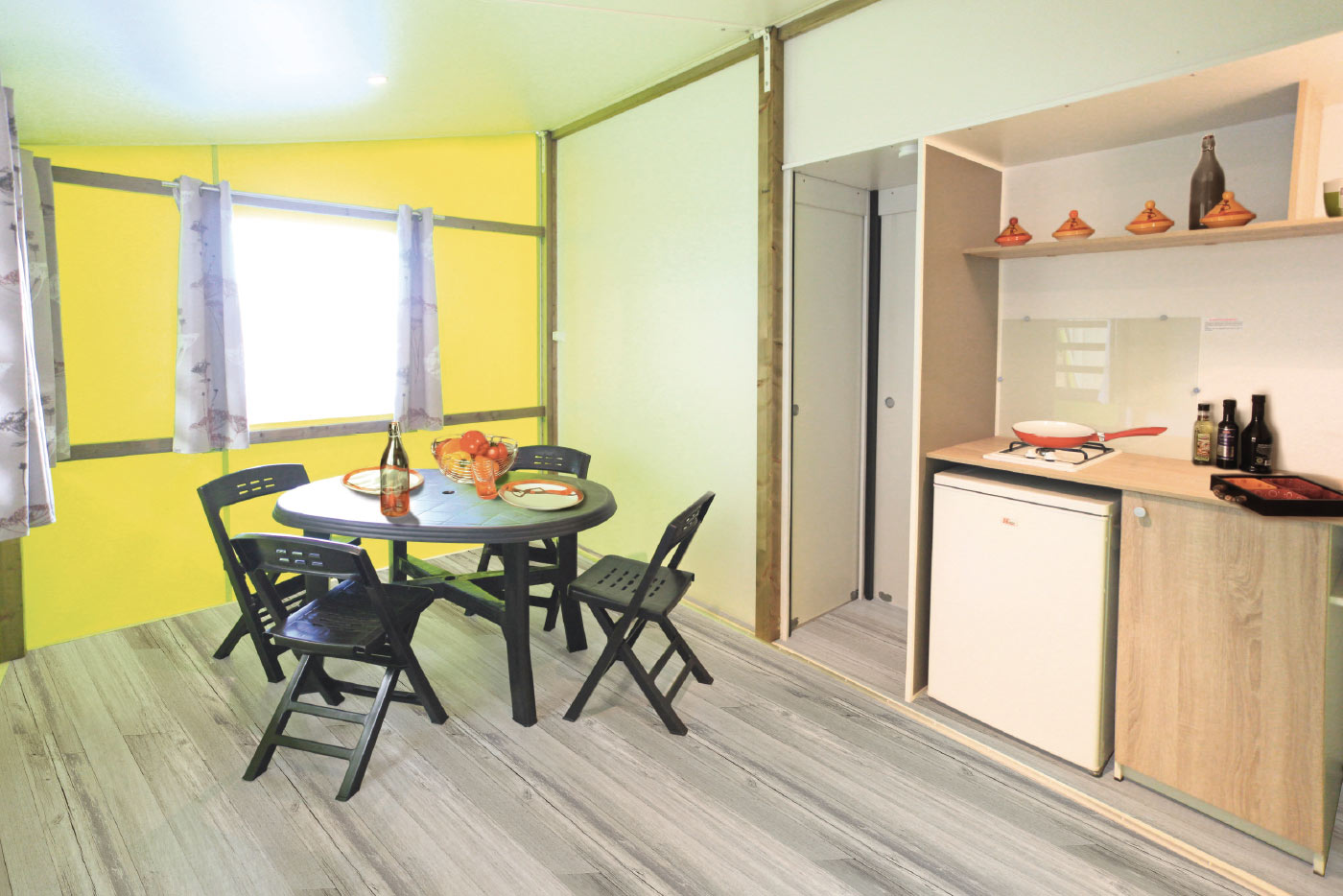 Mobil home tithome m442/452 / 2 chambres / 19.80 m² / 4 à 5 personnes / 5.20 x 4.10 m_3