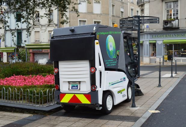 Balayeuse compacte Green Machines 500 ZE (GM5) électrique pour voirie - Batteries lithium-ion - Performances professionnelles_3