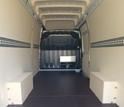 Habillage intérieur Bois ou Polygrey : une meilleure protection des parois contre les chocs, l'eau et les produits chimiques_3