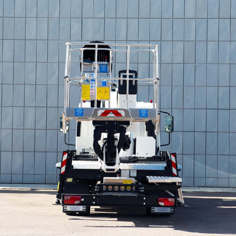 Nacelle Snake 2010 H PLUS  Alpes  - disponible en achat neuf et en location de courte à longue durée_3