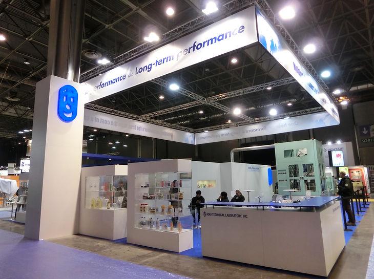 Lettre boitier lumineuse - Lettres 3D en PMMA, Altuglas ou Aluminium - Éclairage LED ou néon_4