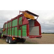 Autochargeuse Strautmann Ambion avec ameneurs rotatifs pour le foin