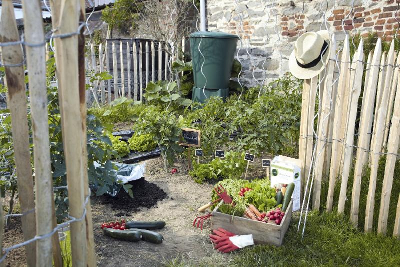 Récupérateur d'eau aérien GARANTIA cylindrique vert - 210L - Cuve rigide en polypropylène avec accessoires inclus_3