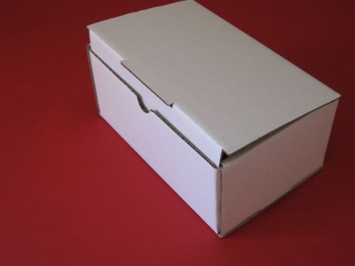 Boîte cadeau blanche - Cartoval 421B-82x62x69 - microcannelure 1mm - 82x62x69_3