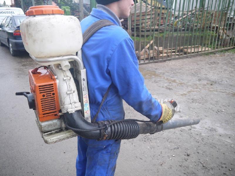 Pulvérisateur d'occasion Sthil avec capacité de 13 litres