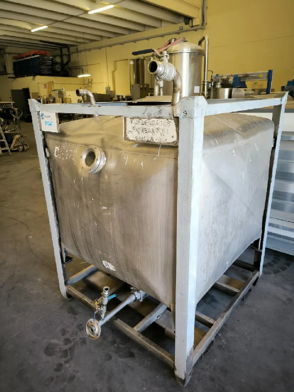 Cuve empilable en acier inoxydable 1 000 litres - référence : c13261_3