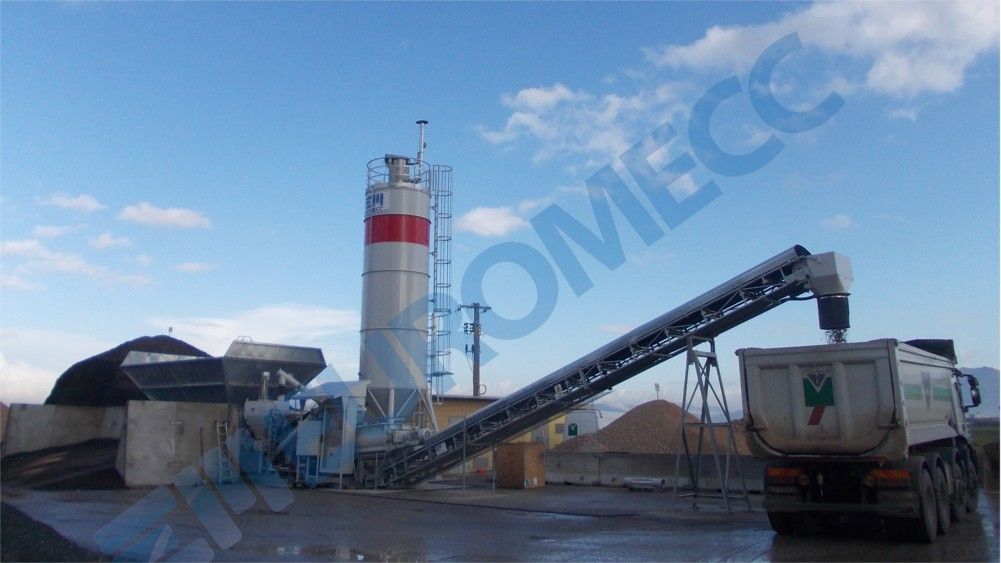 Centrale à béton mobile avec compte litre électromécanique de 2 pouces et vanne d'étranglement- 150 m3/h - 2 MIX/CMA - Euromecc_3