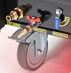 Nettoyeur vapeur de nouvelle génération  à brûleur diesel  idéal pour les applications mobiles de nettoyage et d'assainissement - Optima Steamer? XD_3