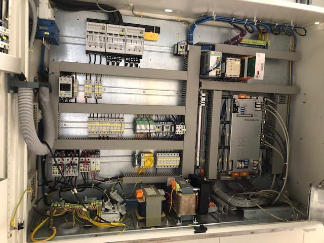 Presse a injecter-krauss maffei 110t 390 c2_3