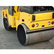 Rouleaux tandem vibrants articulés Bomag BW 100 SC 5 - compact, efficace et puissant - moteur Kubota 15 ch_3