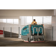 M20 Balayeuse-laveuse TENNANT autoportée intégrée_3