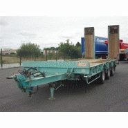 Remorque CASTERA 6412 adaptée pour transporter des engins lourds jusqu’à 31,5 tonnes