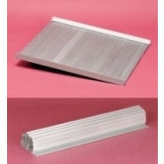 Rampe enroulable légère - aluminium renforcé - jusqu'à 270 kg - disponible en 2 longueurs_3
