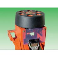 Planteuse Wolf Compact avec support cageot transversal à deux étages