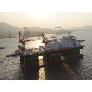 BOS 7500 - Grue portuaire offshore Liebherr - Capacité de levage max 300t - Portée max 84m_3