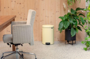 Poubelle à pédale newIcon 12 litres - Mellow Yellow - Brabantia - Design intemporel et pratique_3