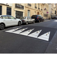 Ralentisseur dos d'âne - Conforme CEREMA - 4m x 10cm - Caoutchouc vulcanisé avec réflecteurs_3