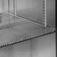 Arrière - bar 2 portes vitrées à charnières et 4 clayettes chromées - 182 L | Tefcold - BA26H_3