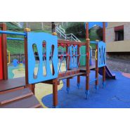 Ge-2400b - Structure de jeux combinée Jolas - Dimensions 3,35 x 5,78 x 2,56 m - Poids total 308 kg_3