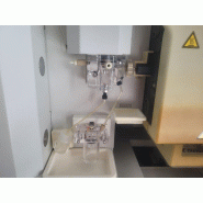 Analyseur génétique Applied Biosystems Hitachi 3130XL_3