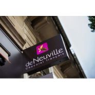 Enseigne drapeau aluminium - Fabrication personnalisée à Paris - Simple ou double face, éclairage LED ou néon_3