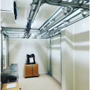 Convoyeur aérien pour le transport de carcasse