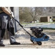 Outil de damage compact avec dimensions de plaque 530 x 350 mm